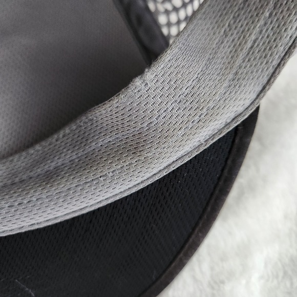 BOCO Gear Trail Strapback Trucker Hat Black Geometric Mountains One Size EUC - Picture 9 of 9